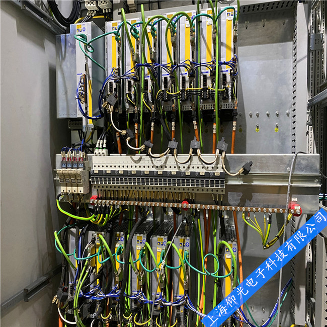 �Ϻ����K�㽭���پS�޿Ơ�Ħ��servostar 600ϵ����SERVOSTAR400-A������ޏ�