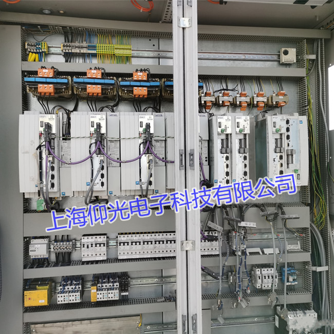 ����9300ϵ���������ψ󾯾S��