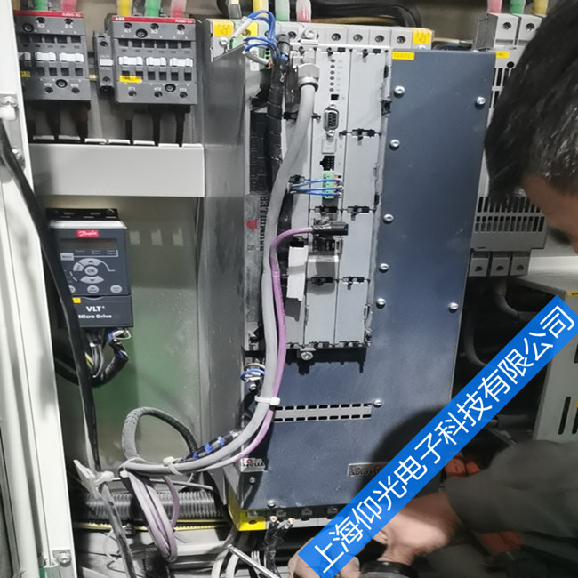 �U����BUS622/BUS623/BUS624�ŷ������S�ވ󾯴��a��