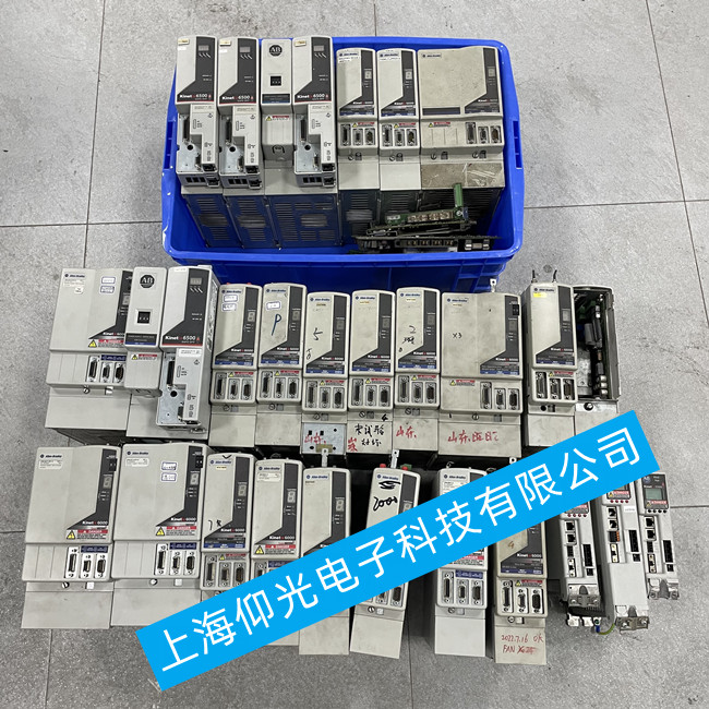 AB�_���f��Kinetix 6500�ŷ���s01�S���v��