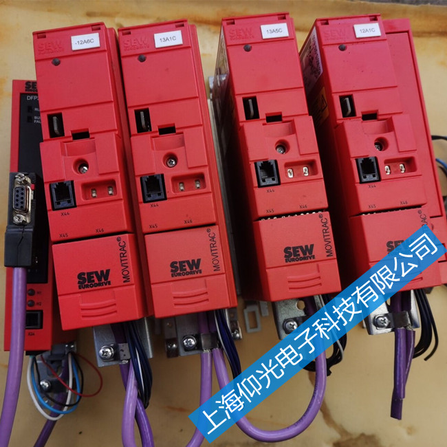 SEW�ŷ������S�� �\�M��F44/F45��