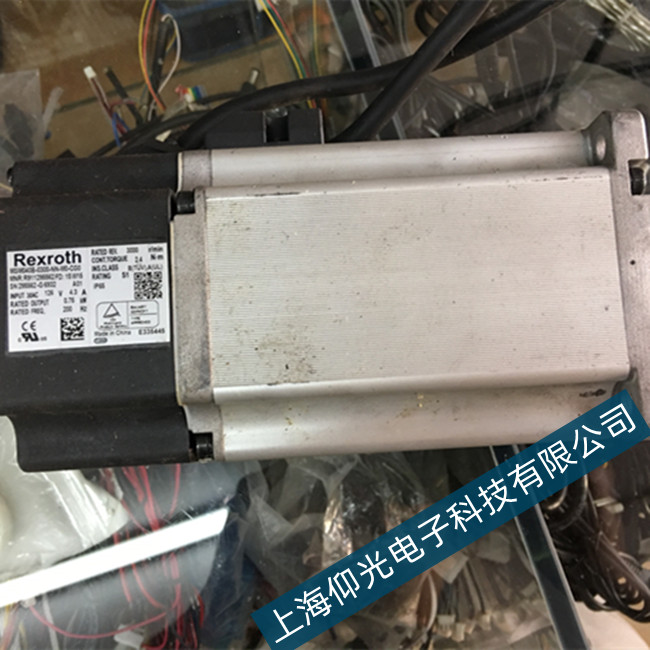 ��ʿ��ʿ�����M(j��n)늙Cؓ(f��)�d�^����ϼ���Q����