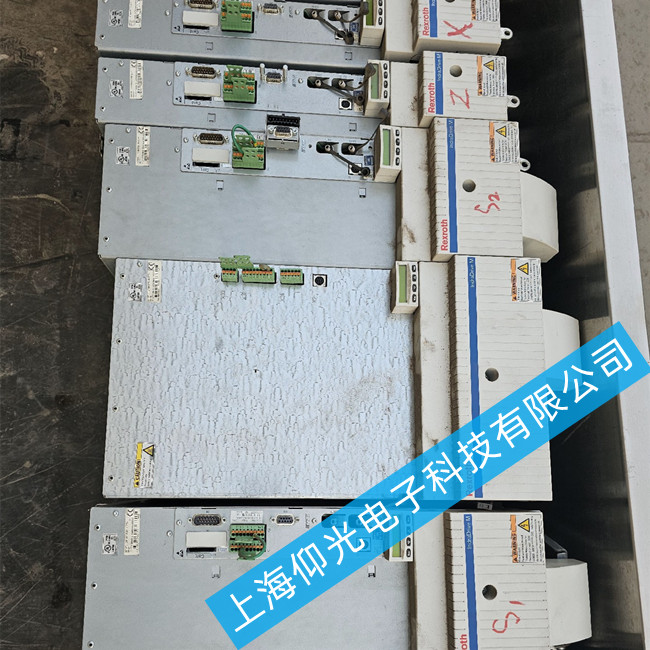 ���ټӹ���(zhu��n)����ʿ��(l��)�(q��)��(d��ng)��TDM1.2-100-300-W1-000��(b��o)���@ʾF7020�S��