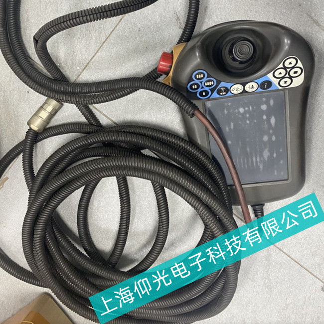 �޲��ò����M //ABB�C����//��ͿABB�C����ʾ����DSQC679����S��